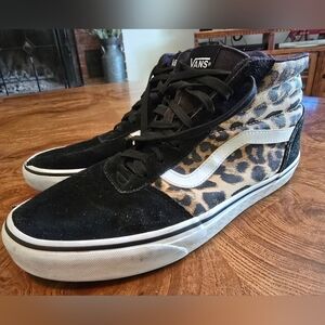 Vguc Vans Black and Tan Sk8-Hi Sneakers with Leopard Print Womens 10
